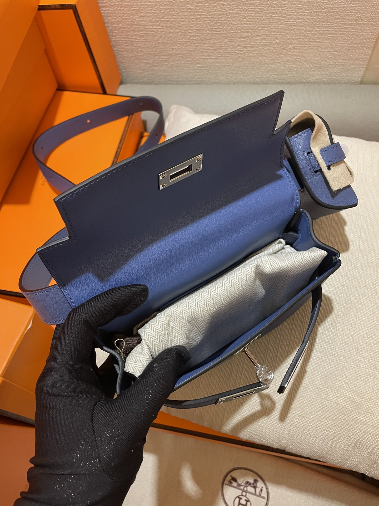 Hermes Kelly Moove Shoulder Bag In Blue Swift Leather